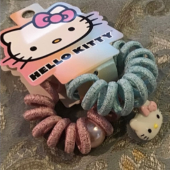 Girls' Hello Kitty Hair Tie Set (Kids) - Picture 3 of 3